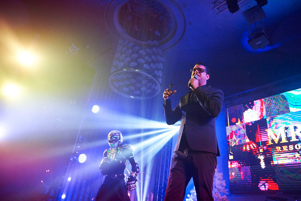 Новогодние каникулы