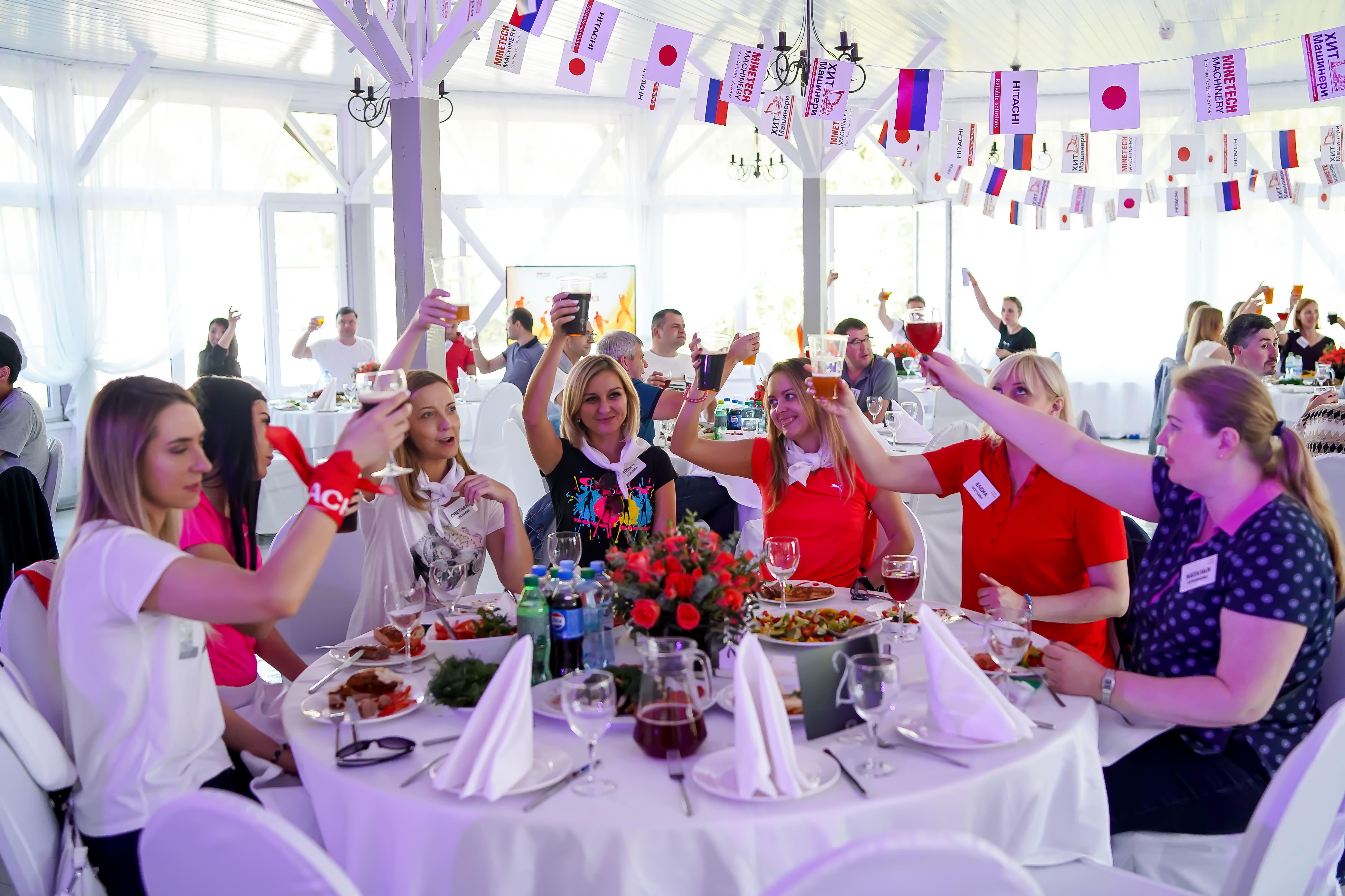 ПИКНИК HITACHI