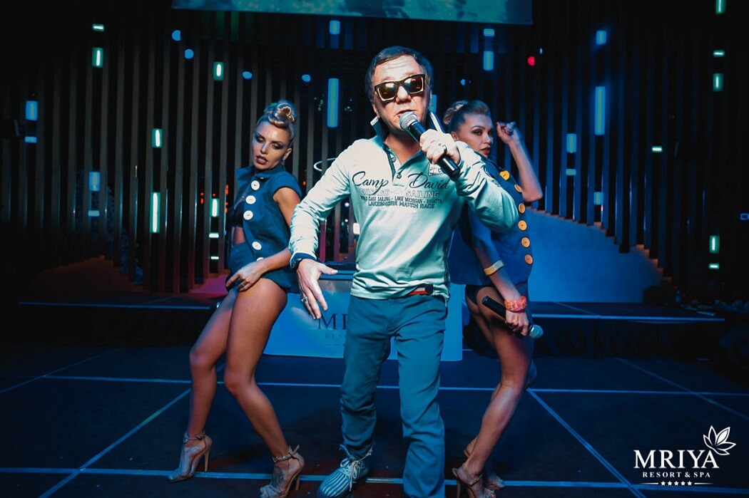 Новогодние каникулы