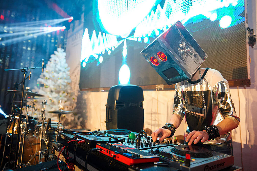 Новогодние каникулы