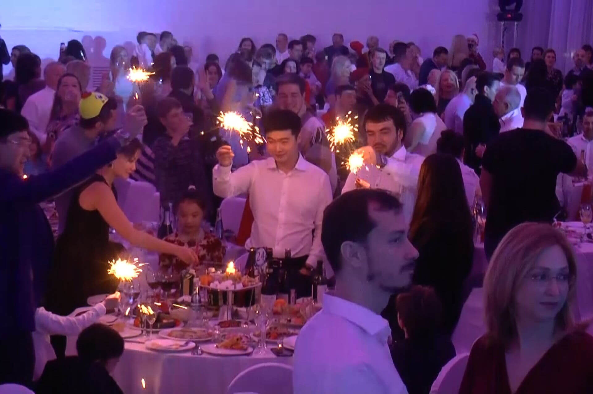 ОДНАЖДЫ В НОВЫЙ ГОД