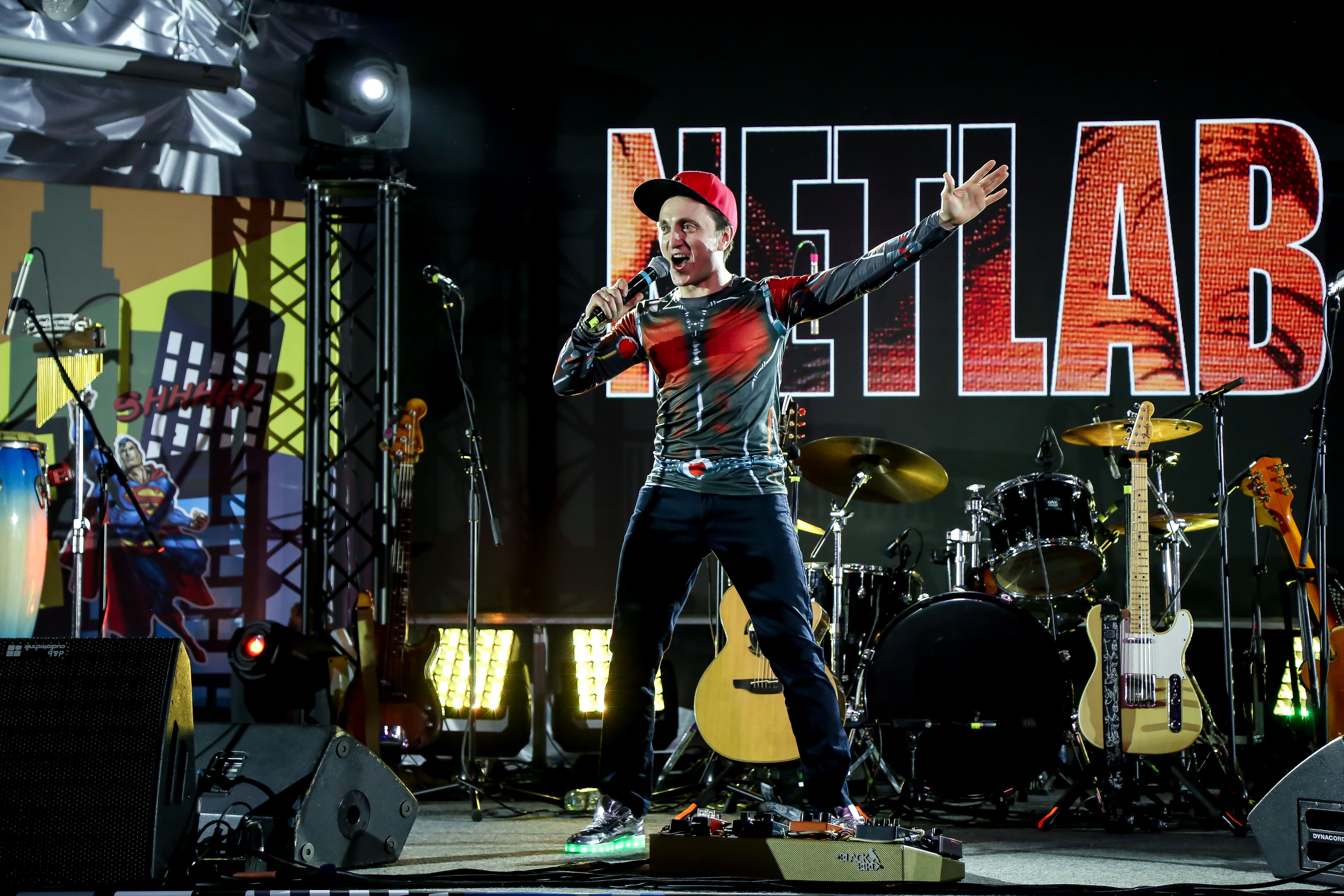 ВЕЧЕРИНКА СУПЕРГЕРОЕВ