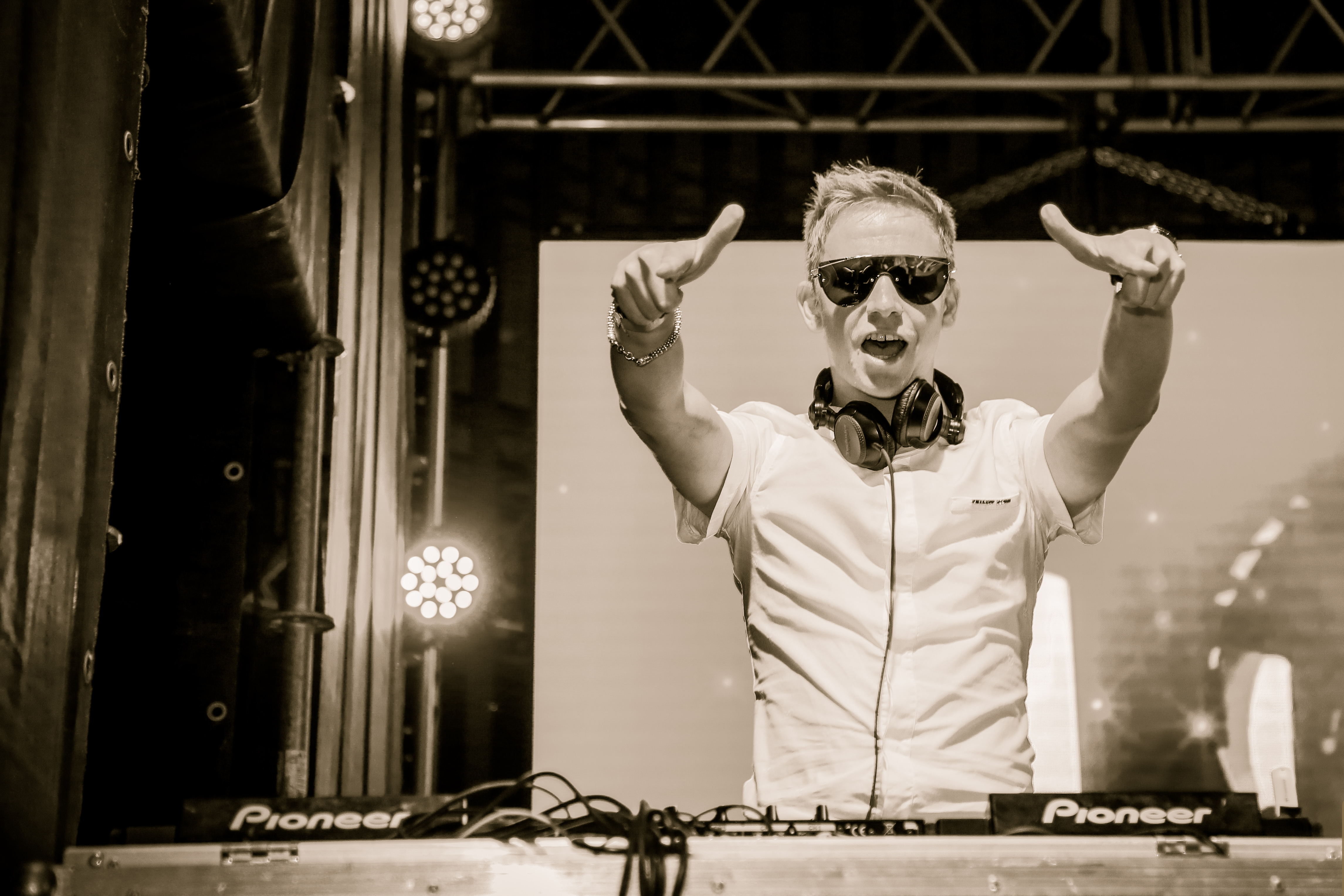 SUMMER LOVE PARTY 2017 в MRIYA RESORT&SPA