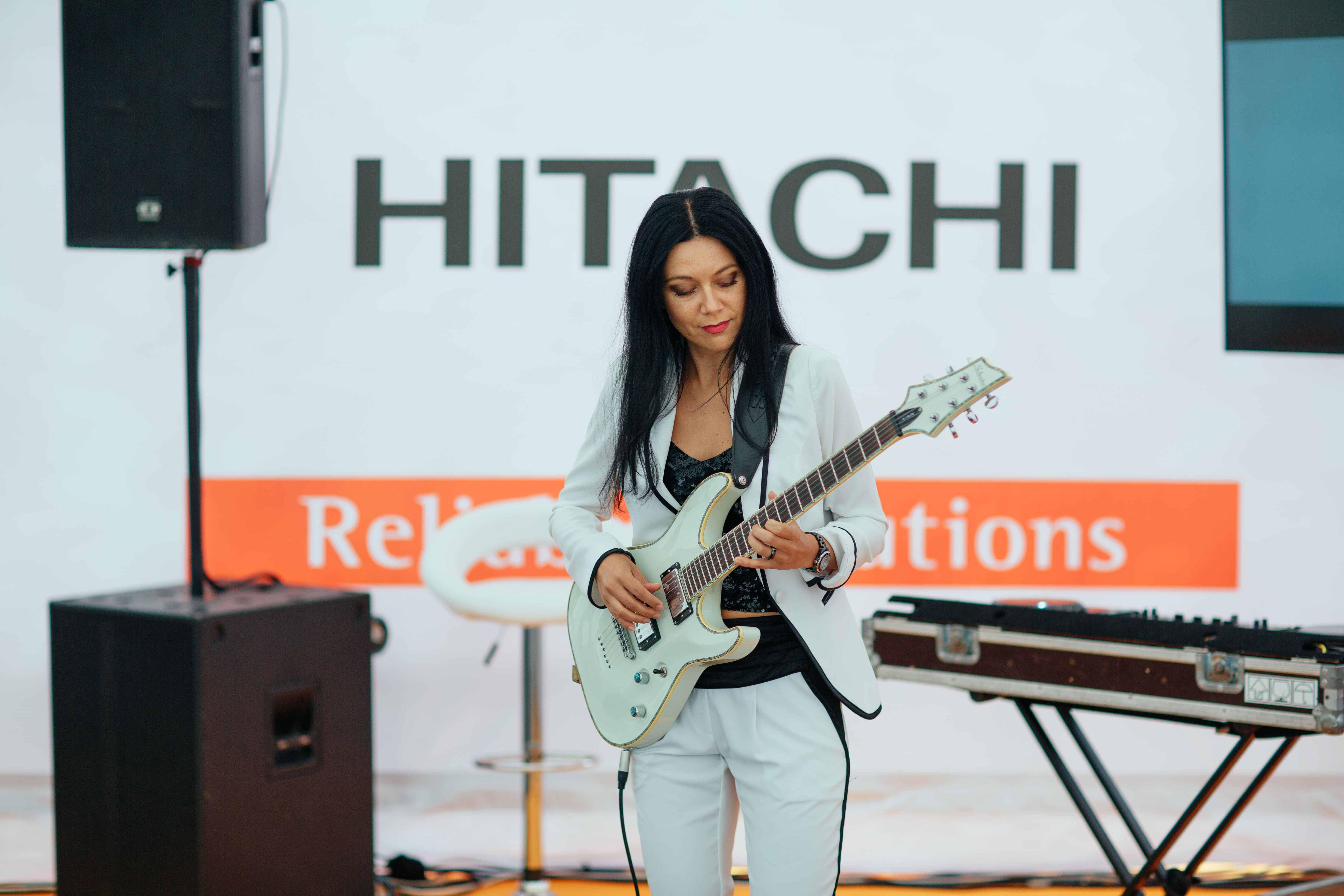 Выставка HITACHI