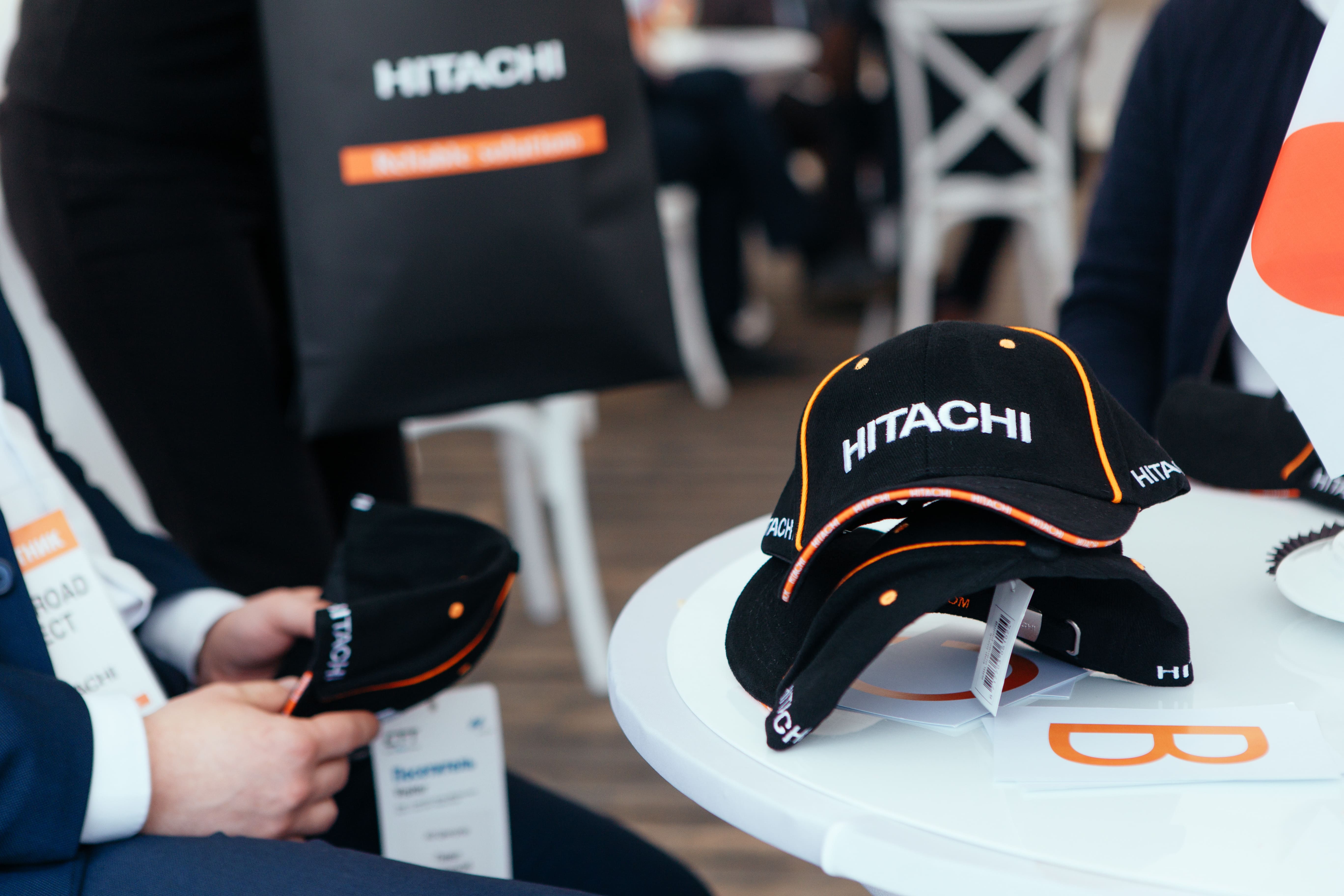 Выставка HITACHI