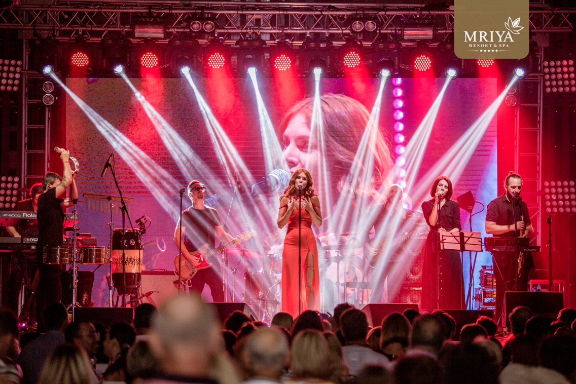 Вечеринка Радио Дача в MRIYA RESORT&SPA 