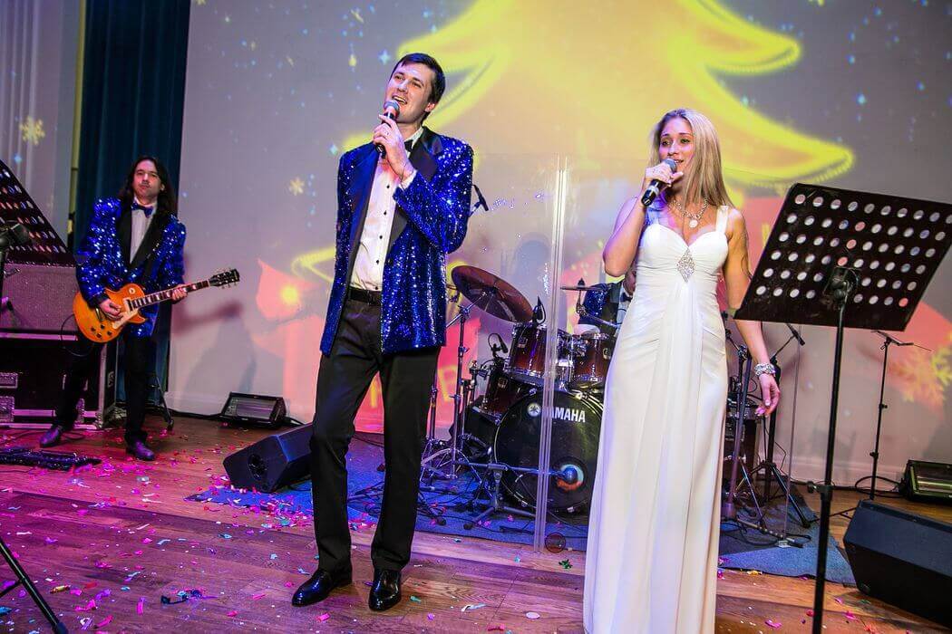 НОВЫЙ ГОД В КРУГУ СЕМЬИ