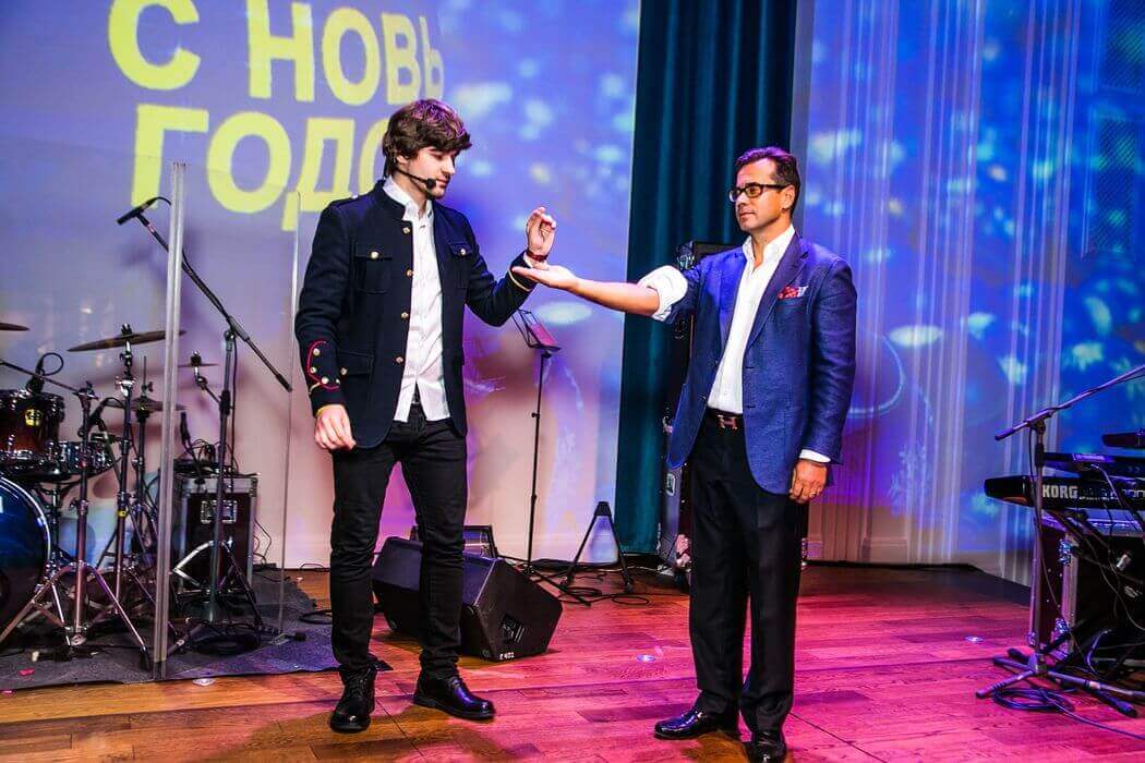 НОВЫЙ ГОД В КРУГУ СЕМЬИ