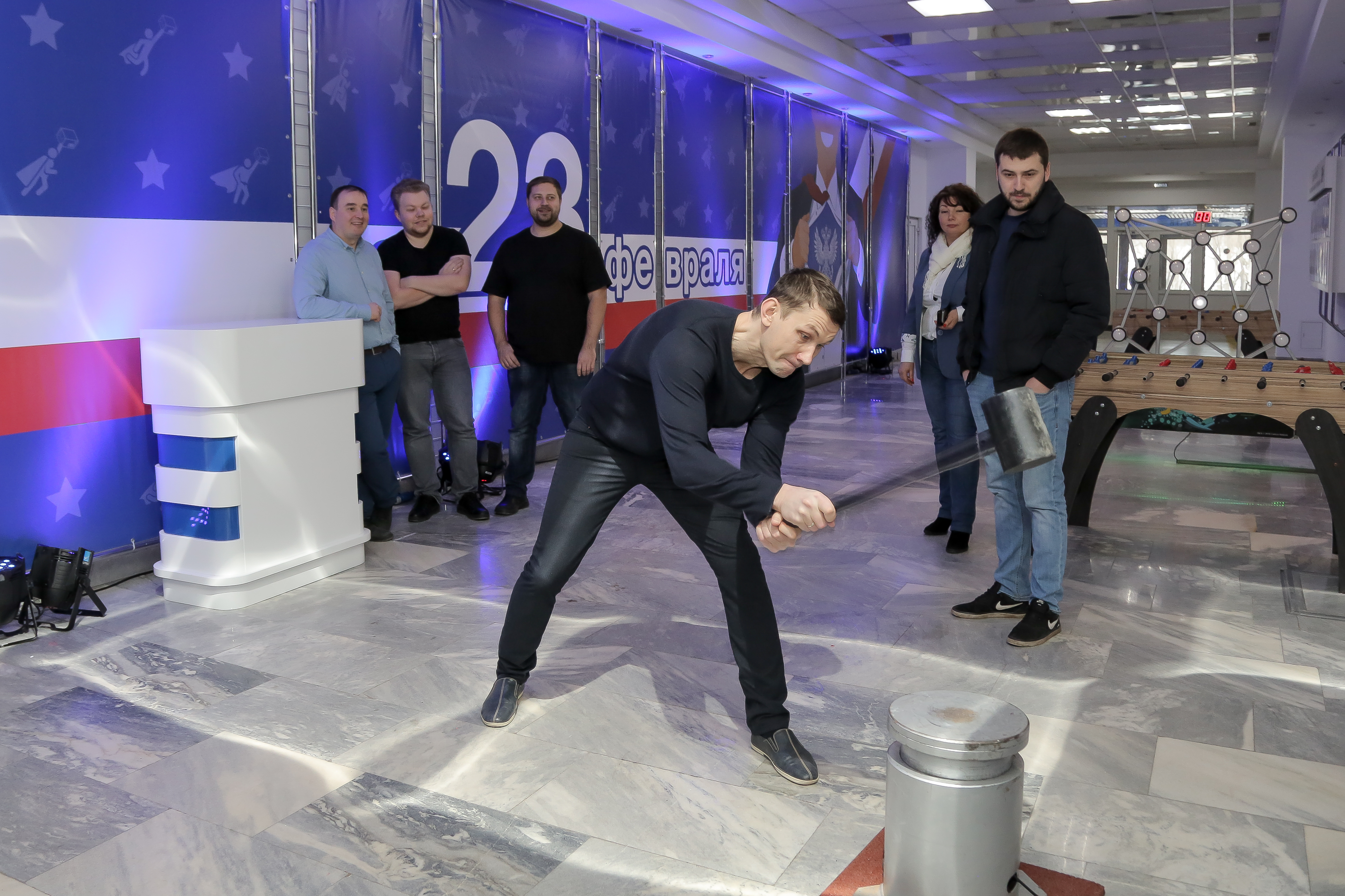 ПОЧТОВЫЙ ГЕРОЙ