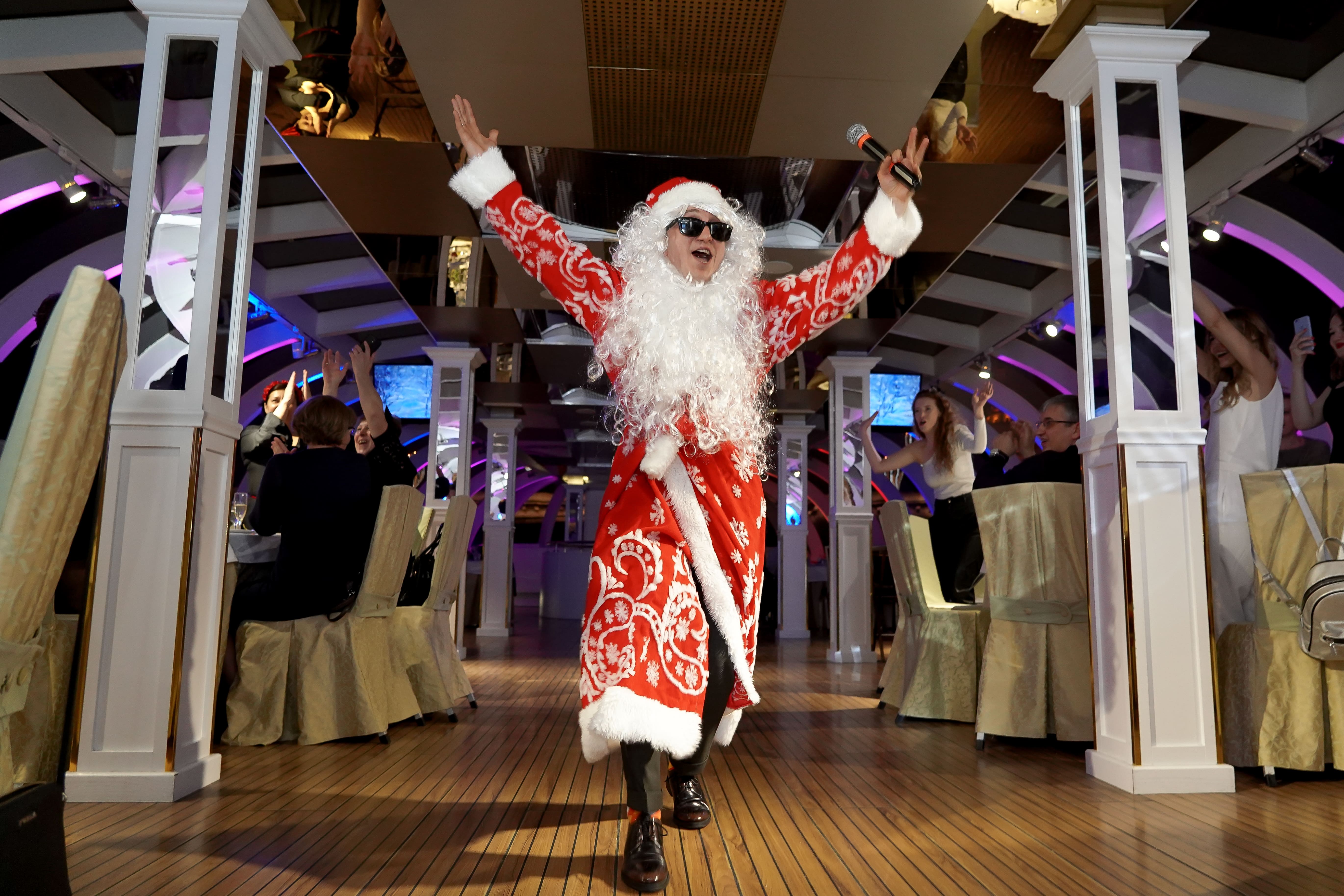 НОВОГОДНИЙ QUIZ-КРУИЗ