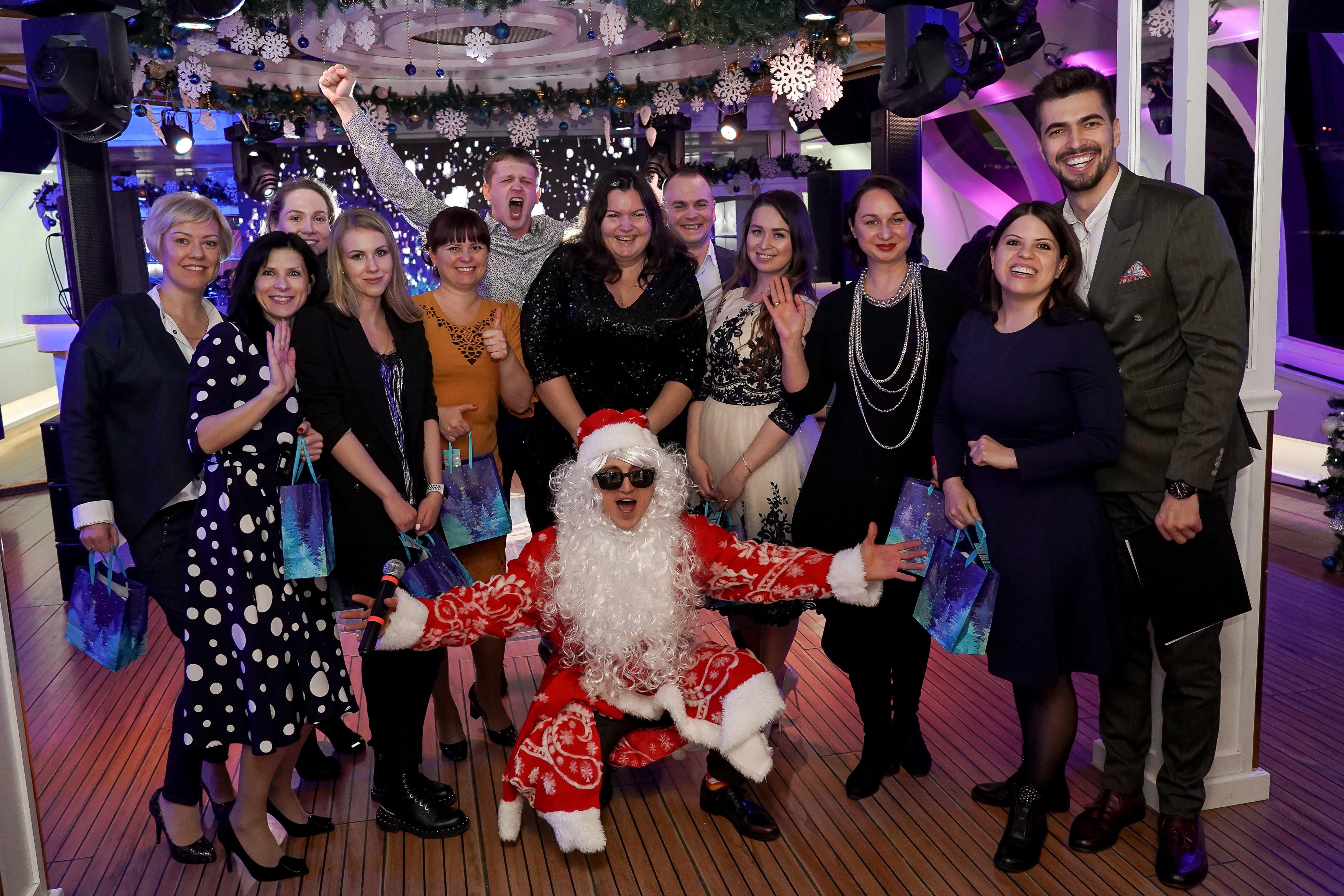 НОВОГОДНИЙ QUIZ-КРУИЗ